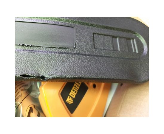 Бензиновая цепная пила Denzel DGS-5218 95233 – изображение 6