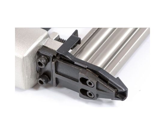 Пневматический нейлер для гвоздей MATRIX 57405 – изображение 2