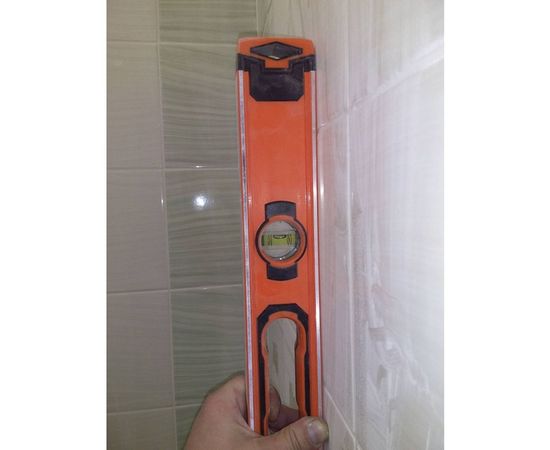 Алюминиевый магнитный строительный уровень Gigant 800мм GWM800 – изображение 2