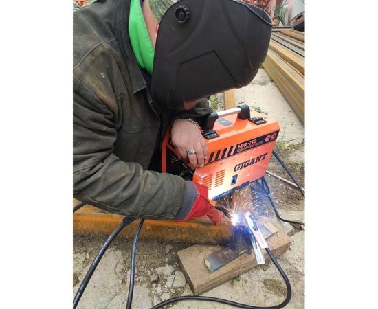 Сварочный полуавтомат - инвертор Gigant MIG-250 – изображение 2