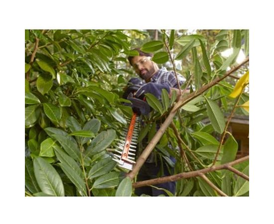 Электрический кусторез Black+Decker BEHTS451 – изображение 8