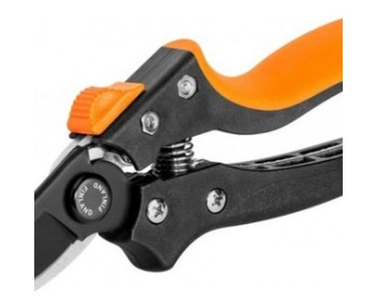 Плоскостной секатор Центроинструмент FINLAND 1541 – изображение 3