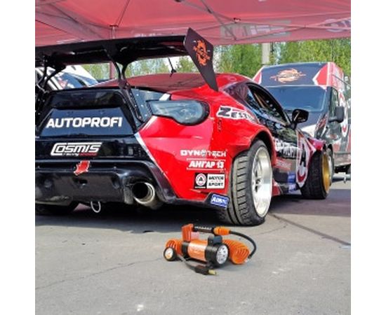 Металлический автомобильный компрессор 12V с LED фонарем Агрессор AGR-50L – изображение 2