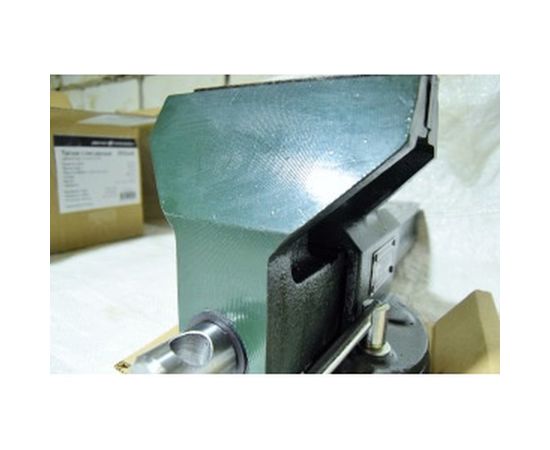 Слесарные поворотные тиски Дело Техники ТСС-140 392440 – изображение 4