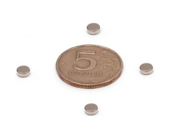 Неодимовый магнит - диск 5х2мм, 90шт Forceberg 9-1212024-090 – изображение 2