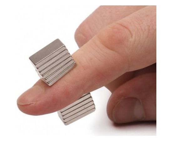 Неодимовый магнит - прямоугольник 15х8х2мм Forceberg 9-1272168-010 – изображение 3