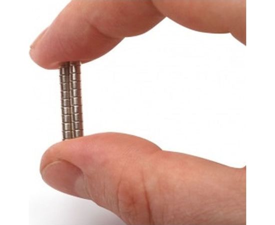 Неодимовый магнит - диск 5х2мм, 90шт Forceberg 9-1212024-090 – изображение 3