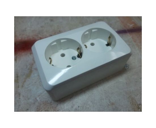 Розетка Schneider Electric 2-м ОП Этюд 16А с заземлением, белая SchE PA16-007B – изображение 2