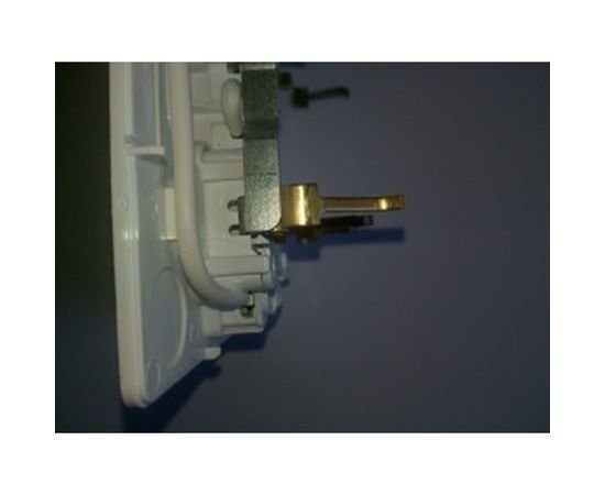 Розетка Schneider Electric 4-м ОП Этюд 16А 250В защитные шторки, с заземлением, белая SchE PA16-208B 293415 – изображение 2