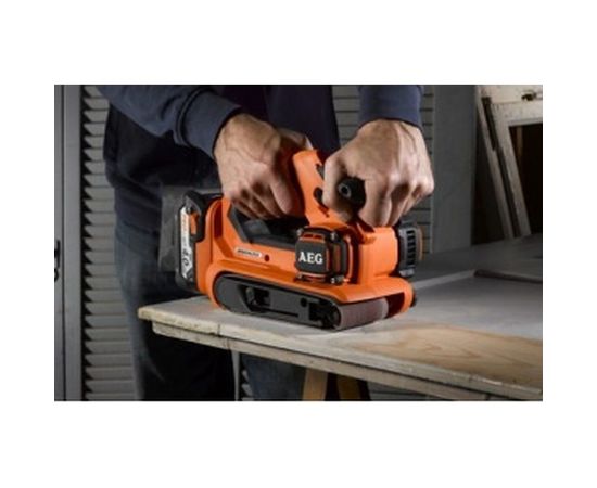 Бесщеточная ленточная шлифмашина AEG BHBS18-75BL-0 4935459582 – изображение 4