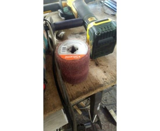 Щетка нейлоновая (120х19.5х100 мм; P120) для щеточной шлифовальной машинки AG1014P Sturm AG1014P-9912 – изображение 3