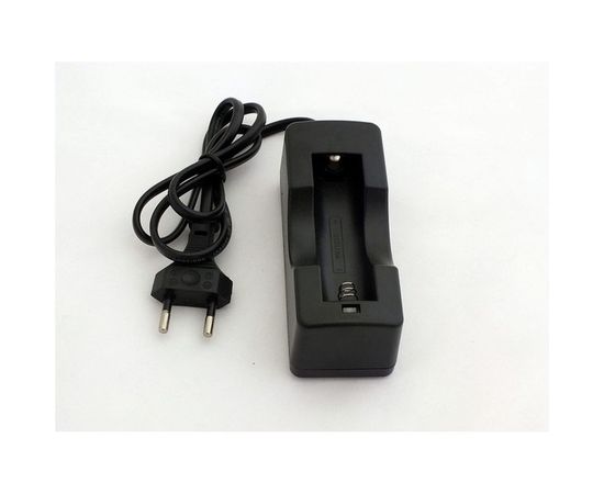 Зарядное устройство TANK007 для 1 аккумулятора 18650, 220В 18650ZU1 