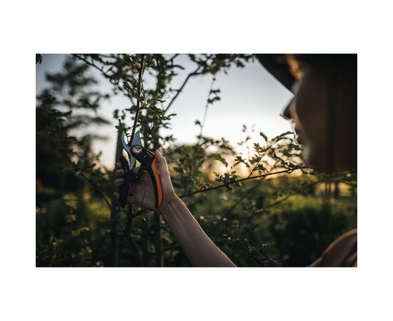 Плоскостной секатор Fiskars Plus PowerLever P721 1057170 – изображение 2