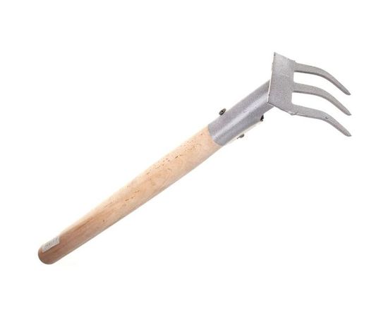 Прямые 3-х зубые грабли с черенком Gigant GP03 – изображение 3