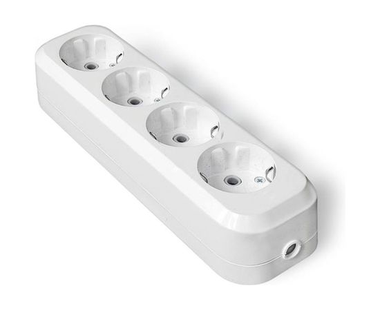 Колодка для удлинителя IONICH 4 гнездо с/з 1522 