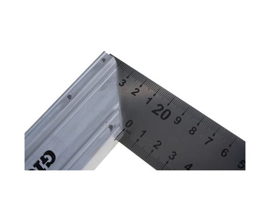 Стальной угольник с алюминиевой рукояткой Gigant 250 мм GWS-25B – изображение 3