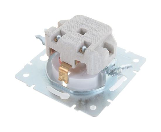 Розетка LEZARD KARINA с защитой от детей керамика белая 707-0288-124 – изображение 3