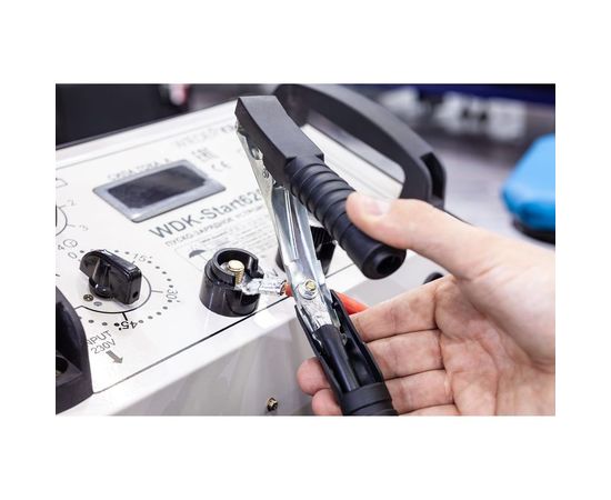 Пуско-зарядное устройство (трансформаторное, для аккумуляторов до 1000Ач) WIEDERKRAFT WDK-Start620 – изображение 2