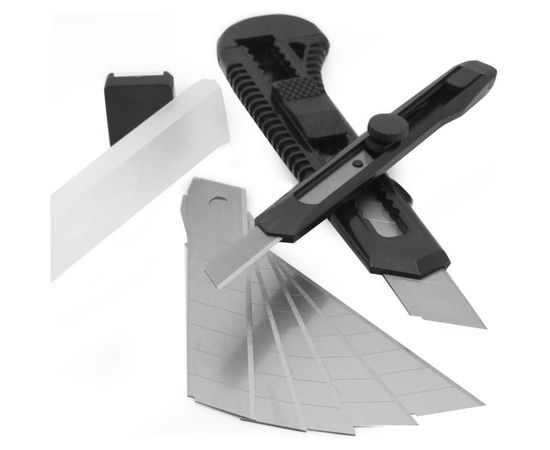 Набор ножей с отламывающимися лезвиям VIRA 3 шт 831602 – изображение 6