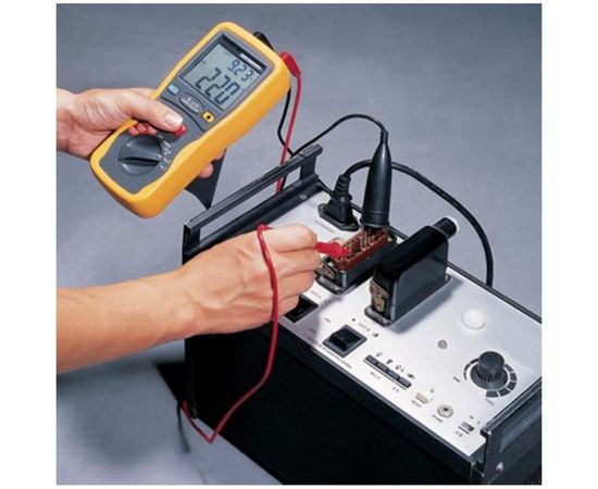 Цифровой тестер изоляции СЕМ DT-5500 480472 – изображение 2