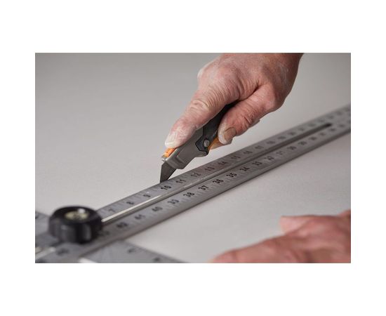 Строительный нож с фиксированным сменным лезвием Fiskars CarbonMax 1027222 – изображение 7