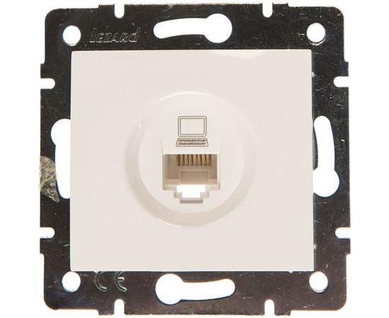Компьютерная розетка LEZARD KARINA белая 707-0288-139 