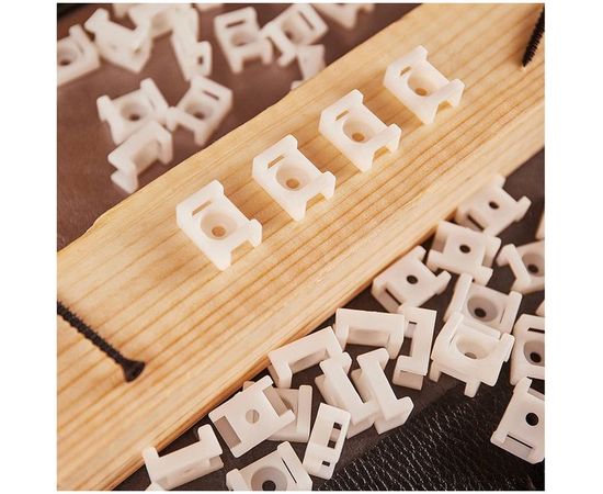 Площадка для крепления стяжки REXANT ПС-2 22x16 мм, белая, упаковка 100 шт. 07-2102 – изображение 2