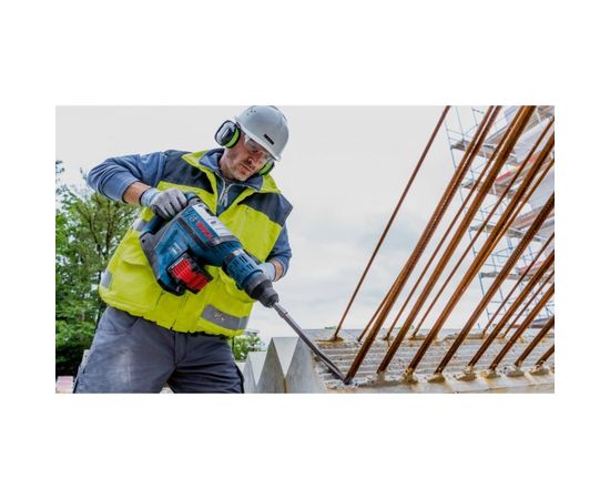 Аккумуляторный перфоратор Bosch GBH 18V-45 C СОЛО 0611913120 – изображение 2