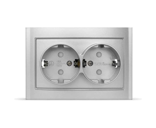 Розетка UNIVersal Бриллиант 2-ая с/з з/ш серебро 7949797 