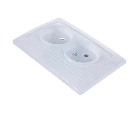 Двойная розетка без заземления, белая UNIVersal Севиль С0102 – изображение 3