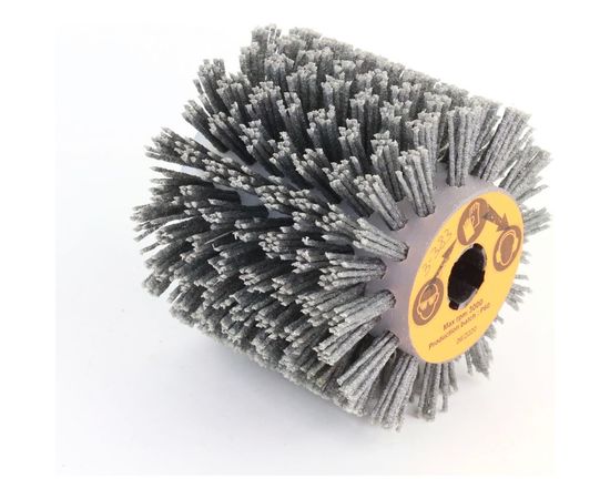 Щетка (110х100х19 мм; +4 паза; P60; полимерный ворс) ОСБОРН 3-383 FEL110100P60PGR 