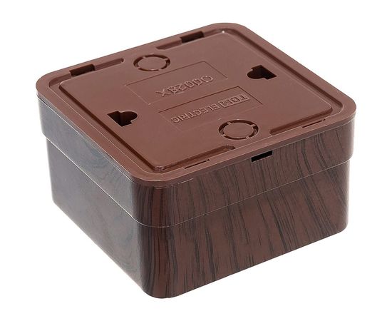 Розетка открытой установки с защитными шторками 2П+З IP20 16А, бук TDM Ладога SQ1801-0038 – изображение 2