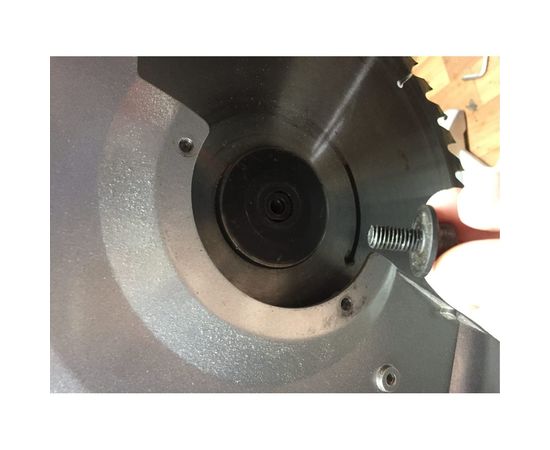 Электрическая торцовочная пила Калибр Мастер ПТЭ-2100/305ПРм 00000050316 – изображение 4