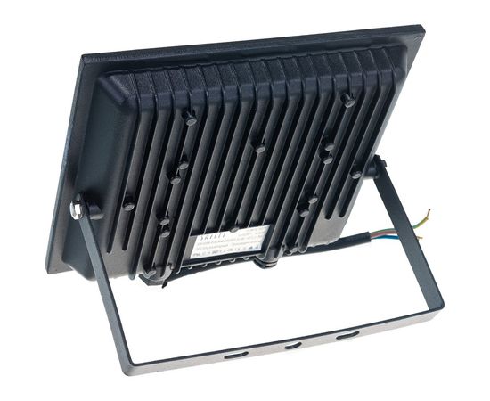 Светодиодный прожектор SAFFIT SFL90-50 2835SMD, 50W 4000K AC220V/50Hz IP65, черный в компактном корпусе 55077 – изображение 3