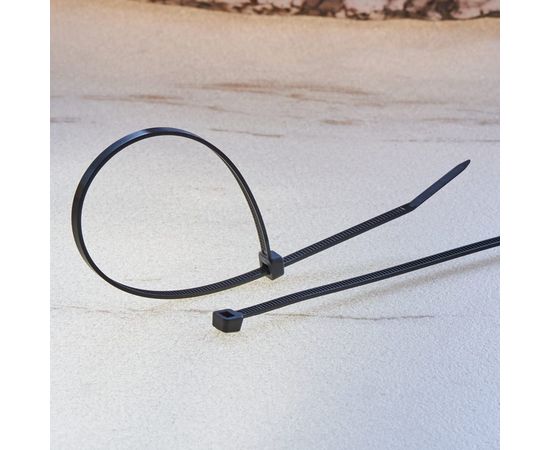 Нейлоновая хомут-стяжка REXANT 250x3,6 мм, черная, упаковка 25 шт. 07-0251-25 – изображение 2