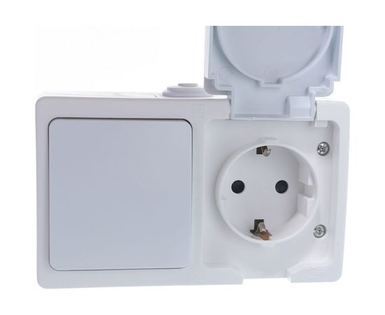 Блок: одноклавишный выключатель + розетка с заземлением, с защитными шторками, с крышкой IP-54, белый UNIVersal Аллегро 5562968 