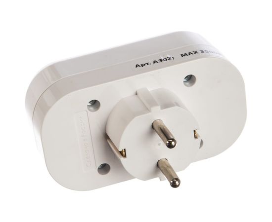 Плоский разветвитель 2 гнезда, заземление, белый 16А 250В UNIVersal А302 – изображение 2