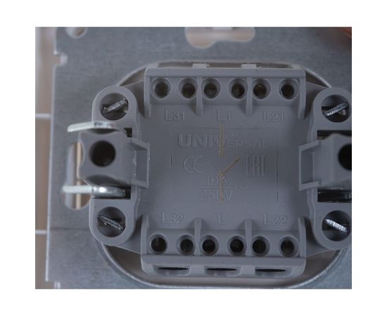 Выключатель UNIVersal Валери 1 клавиша, с подсветкой, белая В0121 – изображение 4