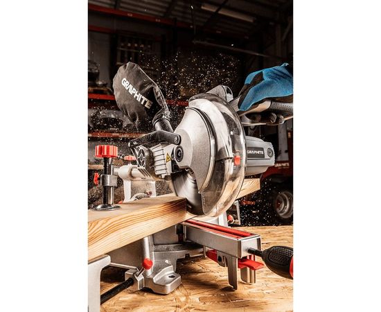 Tорцово-усовочная пила GRAPHITE 59G806 – изображение 3