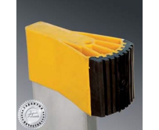 Алюминиевая трехсекционная профессиональная лестница Алюмет P3 9308 – изображение 2