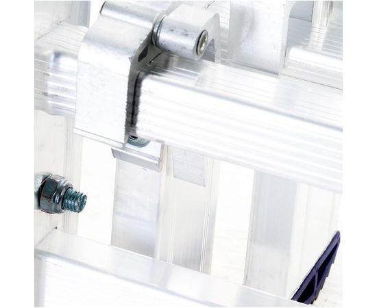 Трехсекционная универсальная алюминиевая лестница Алюмет Серия H3 5309 – изображение 2