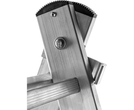 Двухсекционная лестница Gigant L-02 2х11 (Россия) – изображение 3