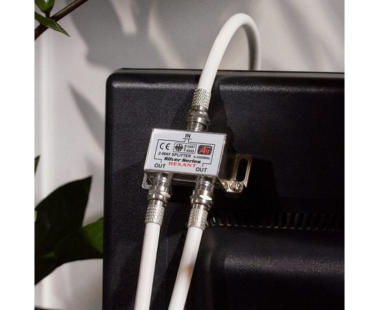 Делитель REXANT ТВ х 2 + 3шт. F BOX 5-1000 МГц Silver 05-6101 – изображение 3