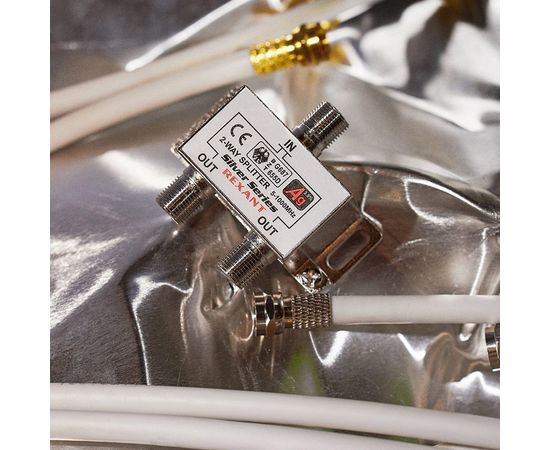 Делитель REXANT ТВ х 2 + 3шт. F BOX 5-1000 МГц Silver 05-6101 – изображение 4