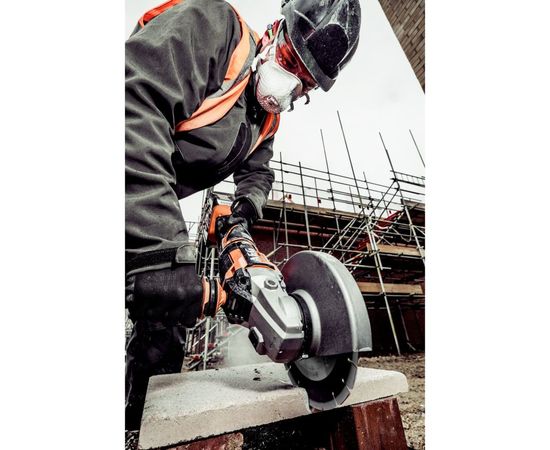 Бесщеточная углошлифовальная машина AEG BEWS18-230BL-0 4935459735 – изображение 2