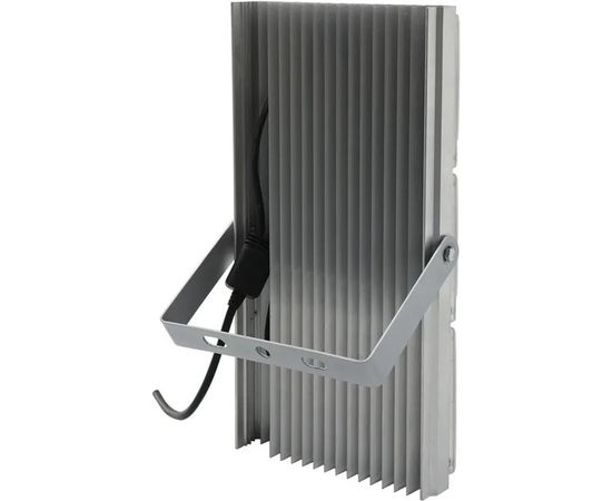 Светодиодный прожектор GLANZEN PRO-0020-200 00-00006265 – изображение 2