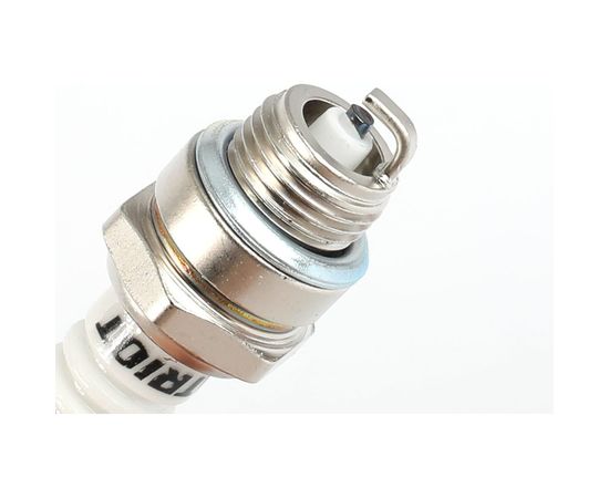 Свеча L8T для 2-х тактных двигателей PATRIOT 841102200 – изображение 3