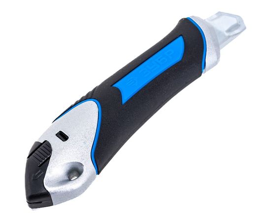 Металлический обрезиненный нож с автостопом Зубр Титан-А, сегмент, лезвия 18 мм, Профессионал 09177_z02 – изображение 4