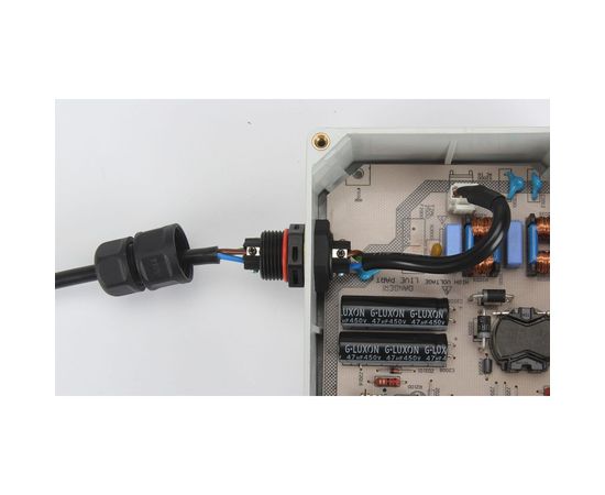 Водостойкий 3-полюсный разъем TTAF Elektronik в панель 250V 20A IP68 WPP-0302M20 