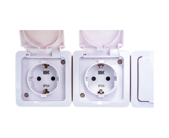 4-местная розетка IEK ГЕРМЕС PLUS РСб24-3-ГПБб с заземляющим контактом, открытой установки, IP54, белый ERMP42-K01-16-54-EC – изображение 3